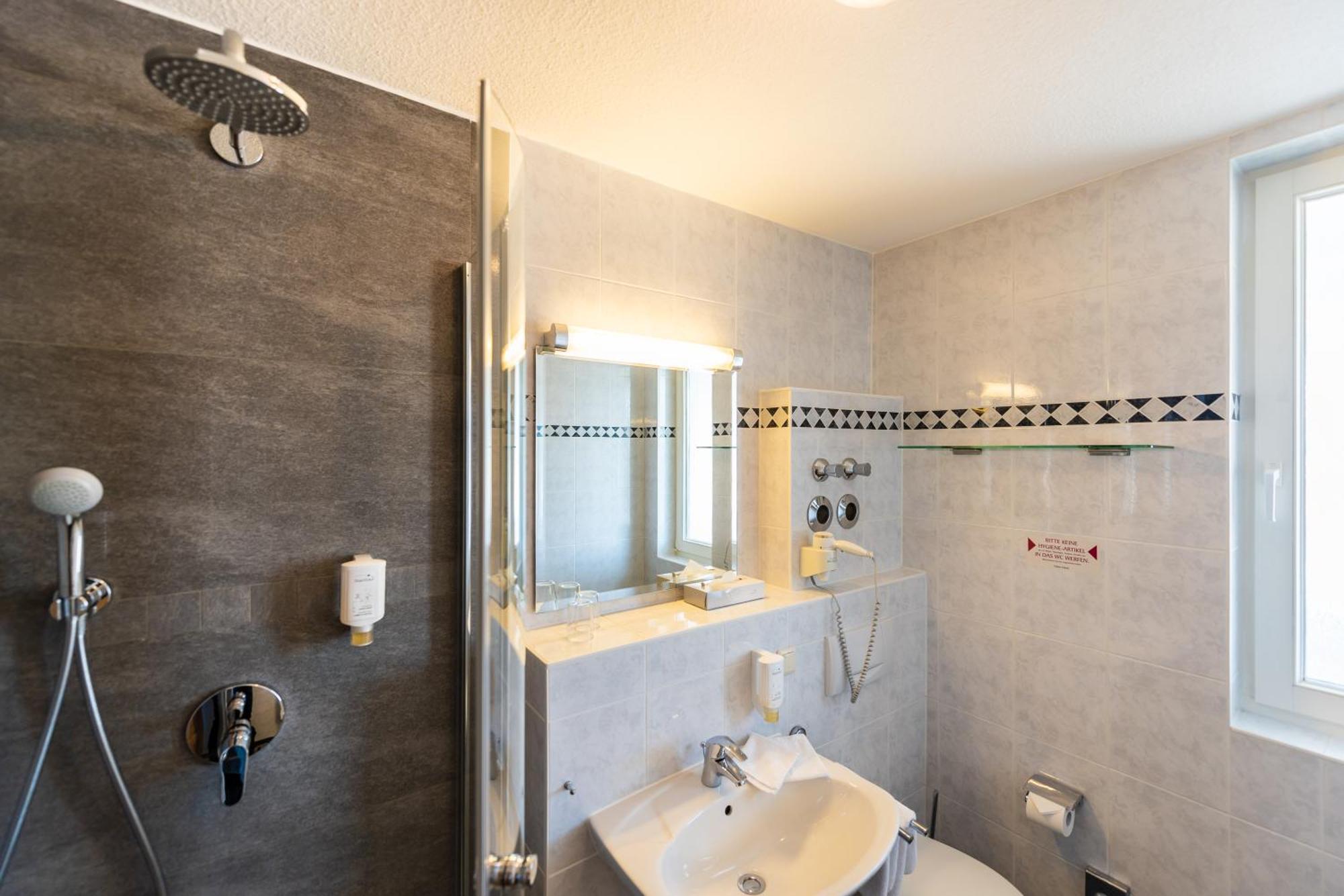 Hotel Garni Getreuer Eckart Binz Ngoại thất bức ảnh